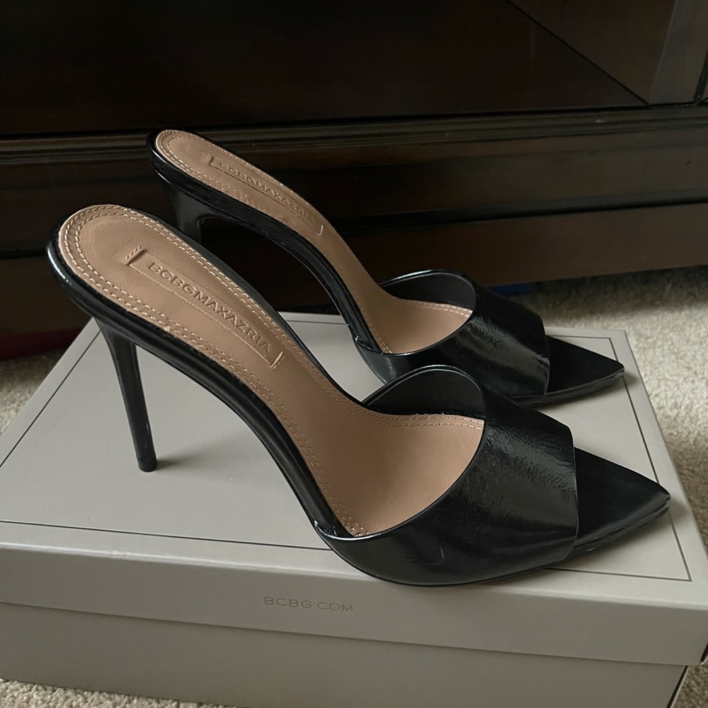 BCBGMAXAZRIA Dana Rodi Black Mule Pumps